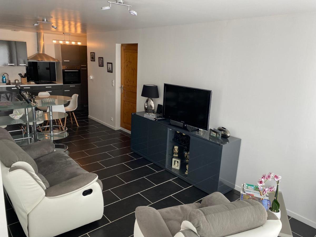 Appartement Neuf Et Moderne Saint-Palais  Esterno foto